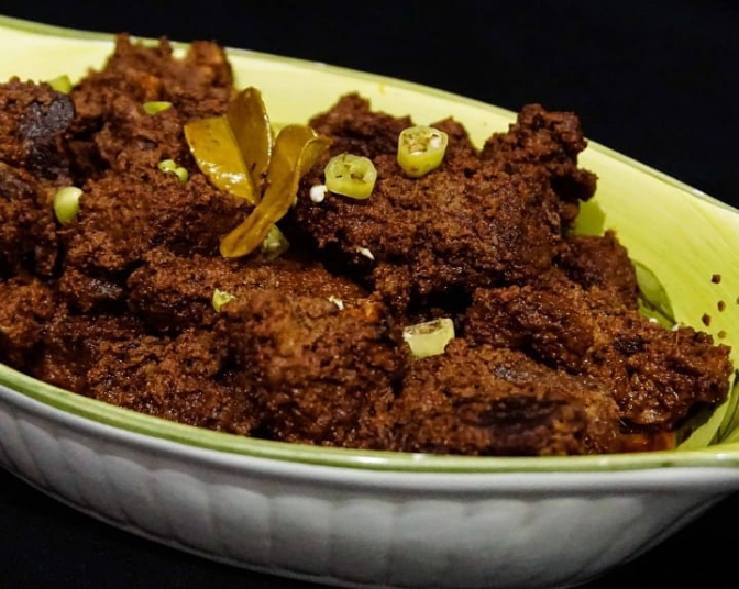 uemkaem-Rendang Daging Sapi 250gr