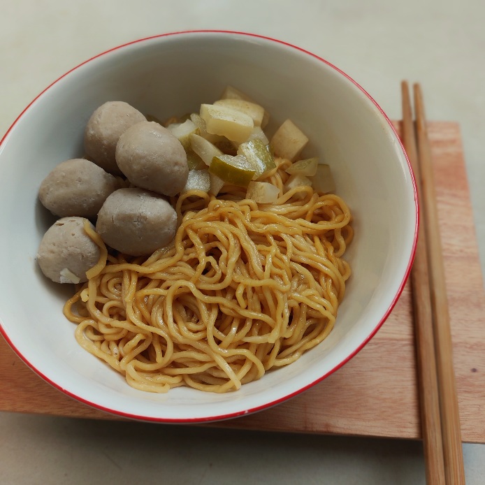 uemkaem-Yamien Manis Bakso