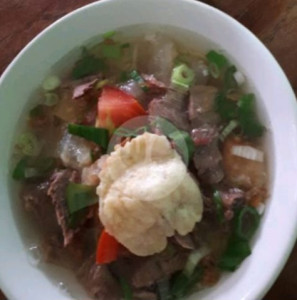 uemkaem-Sop daging