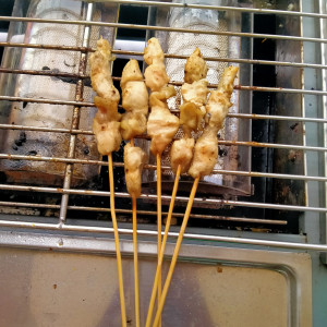 uemkaem-Sate taichan