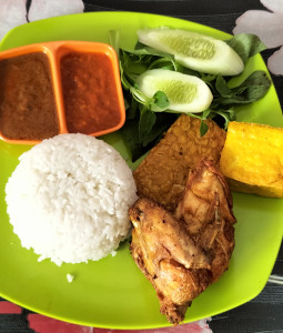 uemkaem-Paket Ayam Nasi