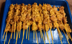 uemkaem-Sate Kulit