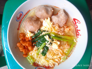 uemkaem-Mie baso