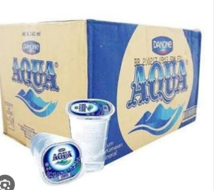 uemkaem-AQUA BOTOL 600 ML